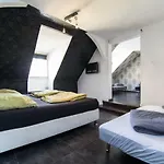 Altstadt Duesseldorf 1